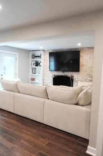 The Fredericksburg Retreat Cozy 2BR Guest Suite - image 14