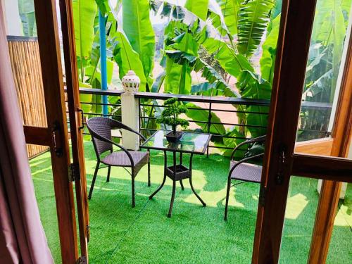 Balkon/Terrasse, Meet Sunset Hostel Luang Prabang in Luang Prabang