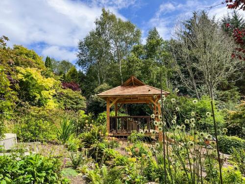 Зовнішній вигляд готелю, Courtyard Cottage in Strathtay