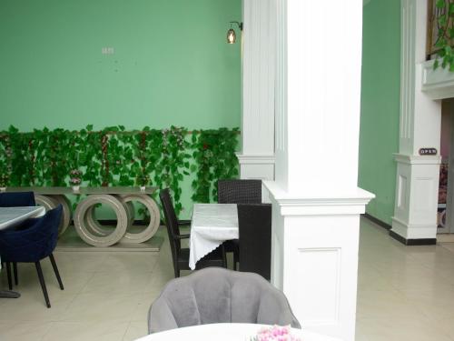 Champion Hotel in โบนาเมรี