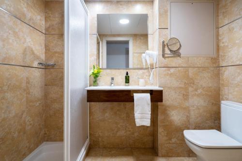 Hotel Helios Lloret Room Type - Double or Twin Room
