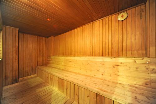 Sauna, Kenting Holiday Hotel in Kenting
