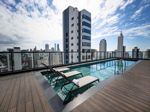 Ibis Budget Balneario Camboriu – khách sạn tại Balneario Camboriu