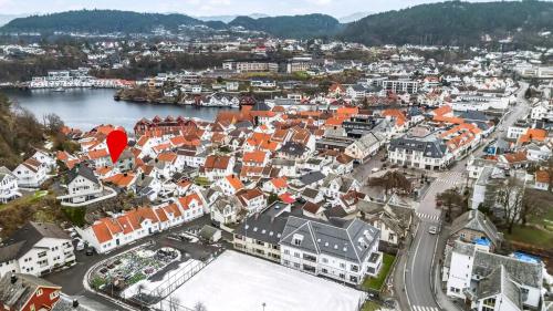 Фасада на хотела, Home With Southern Charm In Flekkefjord in Флекефьор