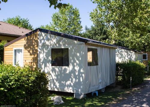 2 bedrooms, 4 beds