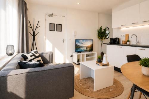 Fully Equipped Apartment, lovely bed, Eindhoven