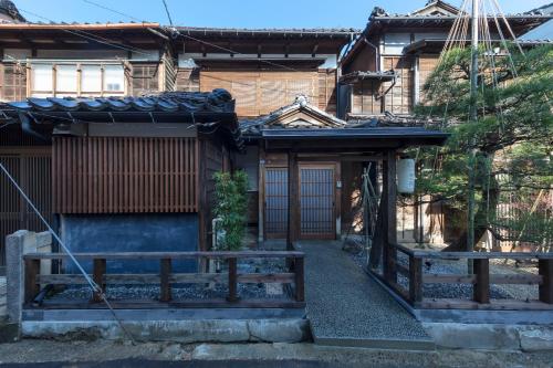 Entrance, Hikoso-machi Gin no Ma in Kanazawa
