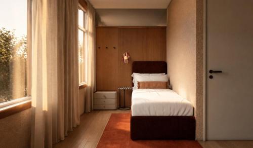 De Herbert Amsterdam - Tap to explore photos