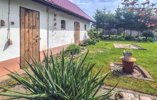 Viesnīcas āriene, Amazing Apartment In Nowe Warpno With Wifi in Nowe Warpno