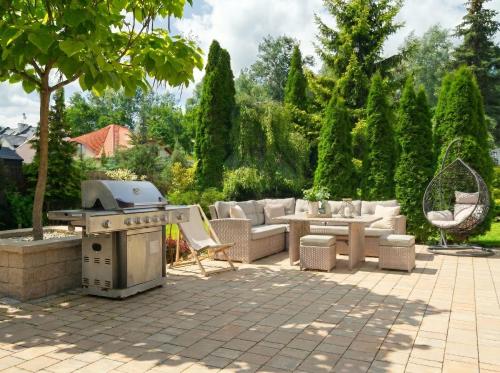 Iekārtas, Golden Villas Garden Retreat - Private Garden & BBQ in Kobylka