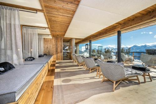 Spa, Panorama Alm in Dorf