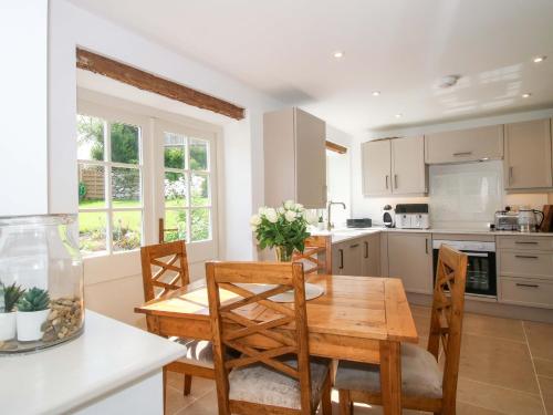 Hotelli välisilme, 5 Shrewsbury Road in Much Wenlock