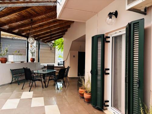Casa en la Montana in Elios Proni