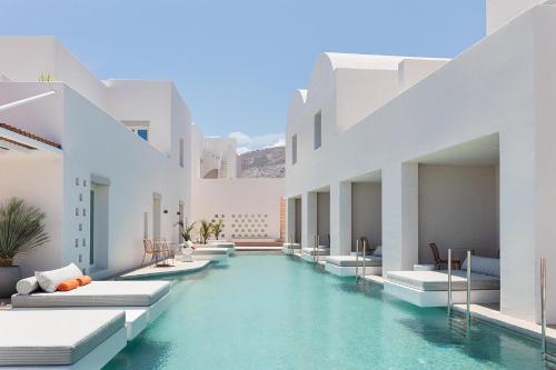 Viva Nove Suites – khách sạn tại Kamari