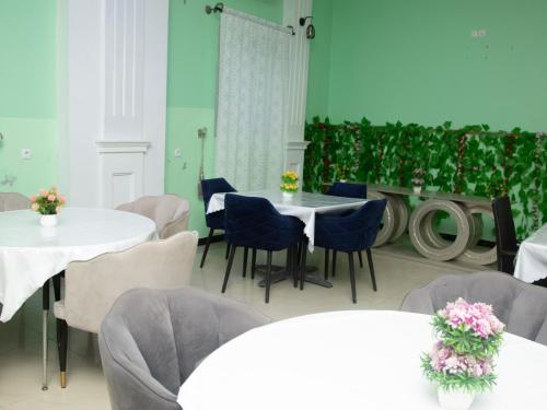 Champion Hotel in โบนาเมรี