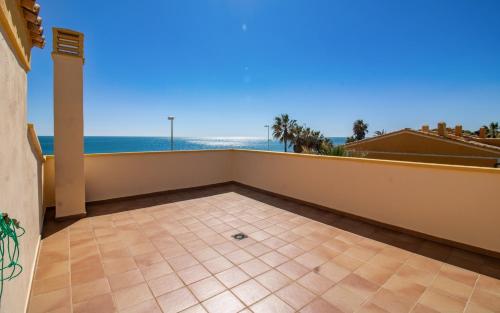Lujosa villa frente al mar - ALBERT VILLAS - image 3