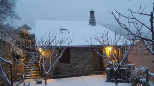  Casa Arruebo, Ferienwohnung in Buesa