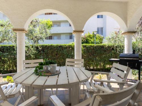 Holiday Home Cervantes by Interhome