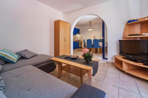 Apartment Oresic - image 17