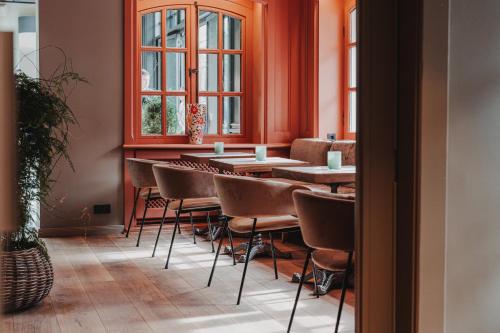 Restaurant, Tides Boutique Hotel in Norden