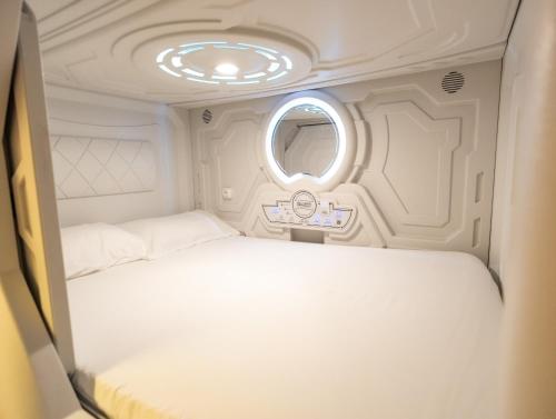 just hostel capsules in Alicante