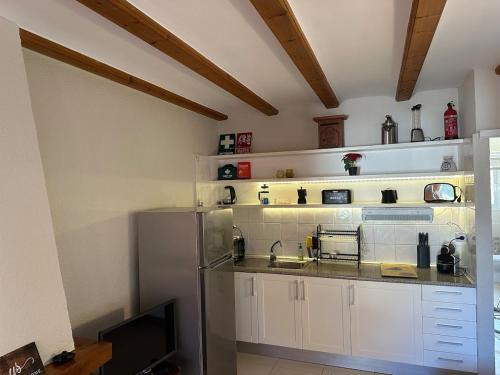 Kitchen, Bungalow Luz de Luna - Piscina Denia y La Sella near Bar Restaurante Cosme