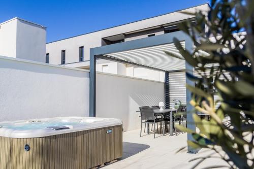 Magnifique Duplex avec Spa privé