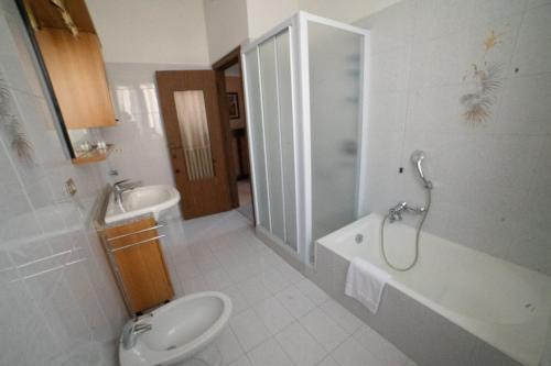 Via Negrelli Apartment - image 3
