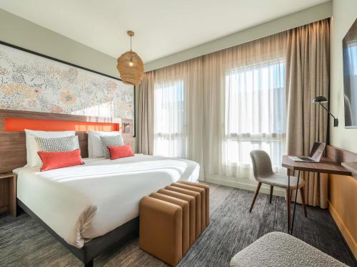 Mercure Acheres St Germain en Laye in Ашере