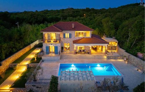 Villa Maya Krk – khách sạn tại Kras
