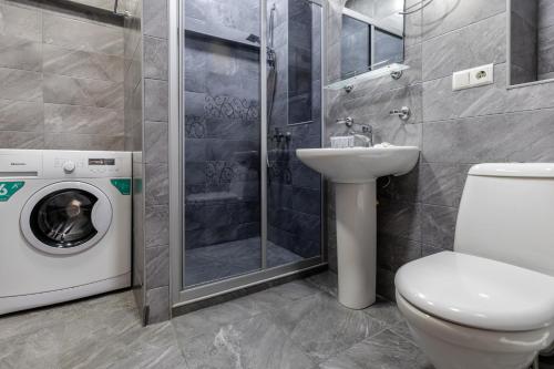 sprcha, Apartment In The City Center Tbilisi in Tbilisi