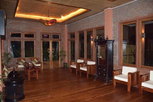 Lobby, Inle Cottage Boutique Hotel in Inle Lake