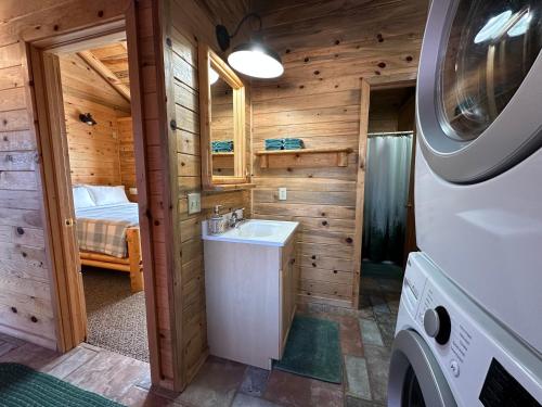 Vannas istaba, Mount Peale Country Inn near Moab in La Sal (UT)