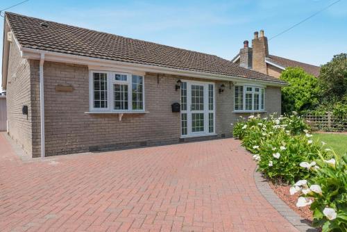 Iekārtas, 3 Bed in Skegness oc-b33460 in Burglemarša