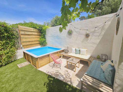 Charmante maison, à 150 m de la mer, piscine, climatisation, Wifi, ...