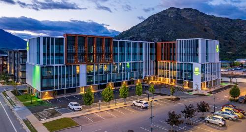 Exterior view, Holiday Inn Queenstown Remarkables park By IHG in Queenstown