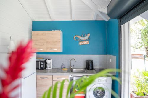 ห้องครัว, Ti Papiyon - Bungalow cosy pour 2 in บัว โฌลอง
