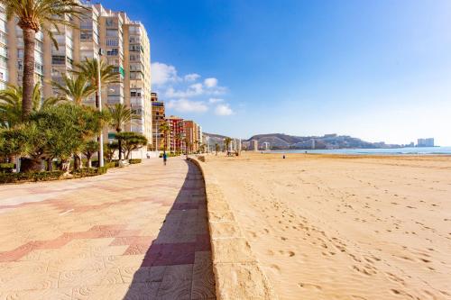 Cullera Sea Horizon Apartment - image 5