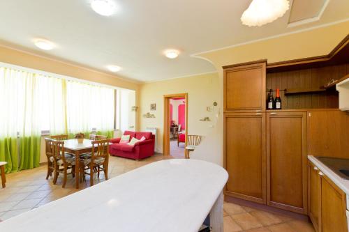 virtuve, Casale Rustico ColleBello in Castiglione Messer Raimondo