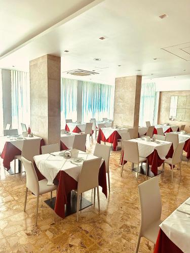 餐廳, 普拉亞酒店 (Hotel Playa) in 比比翁
