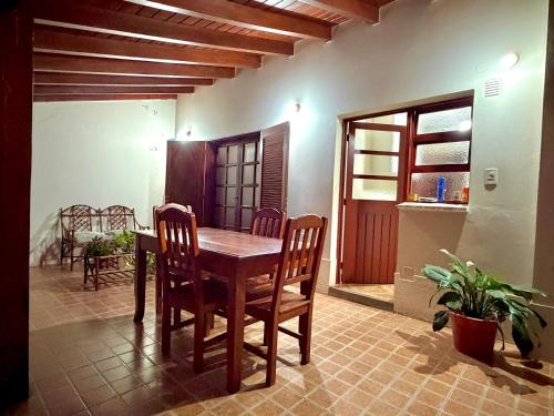 Tu lugar la vina casa in Barrio Bajo la Vina