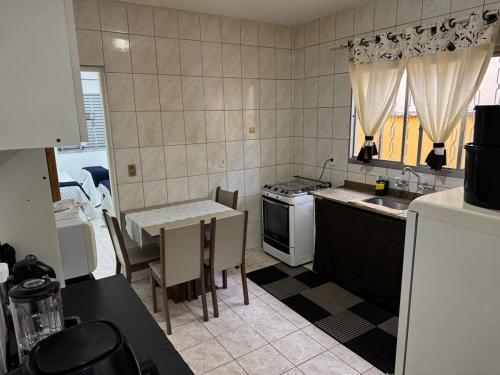 casa 6 pessoas wifi trabalho e familia in ชารากวา