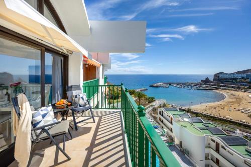 Modern Sea View Apartment Near Beach & Pool Puerto Rico