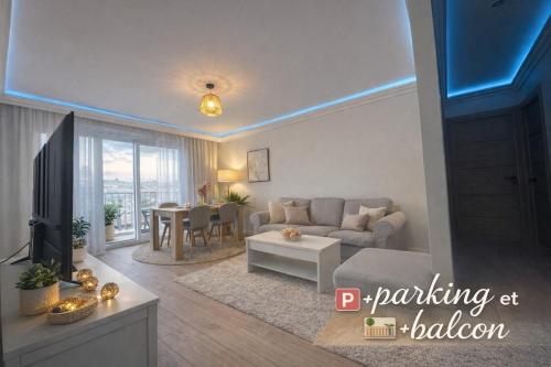 Cozy Chateaucreux apartment parking balcony AC