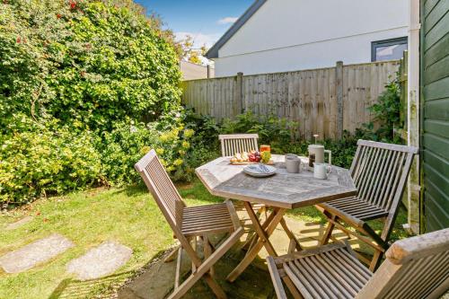 Iekārtas, 2 Bed in Croyde oc-18lead in Croyde