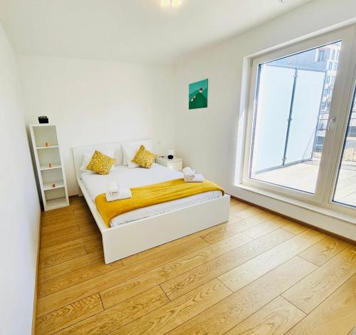 Urban Serenity 2BR Flat with terrace and parking in Howald