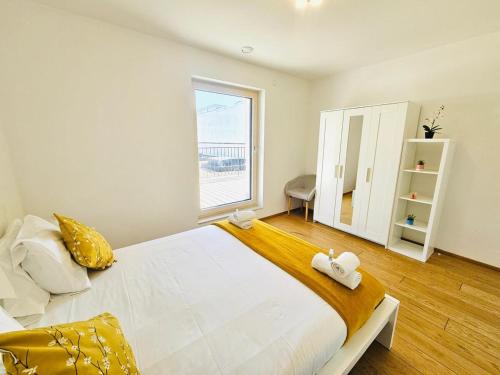 Urban Serenity 2BR Flat with terrace and parking in Howald