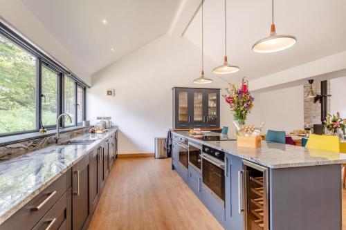 Iekārtas, 5 Bed in Holsworthy oc-60490 in Clawton