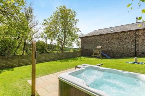 Iekārtas, 5 Bed in Holsworthy oc-60490 in Clawton