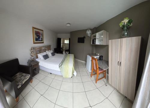 1 queen bed